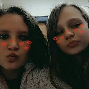 Meet your Posher, Hailey